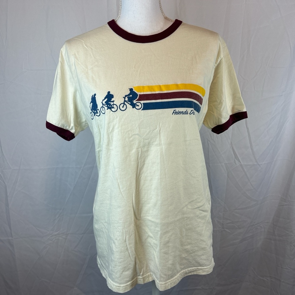Stranger things t-shirt - Picture 3 of 6